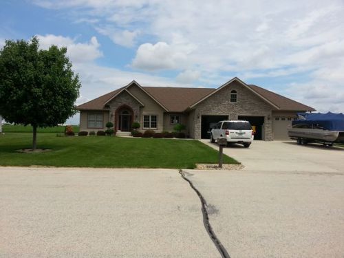 2113 River Dr, Humboldt IA  50548-2638 exterior