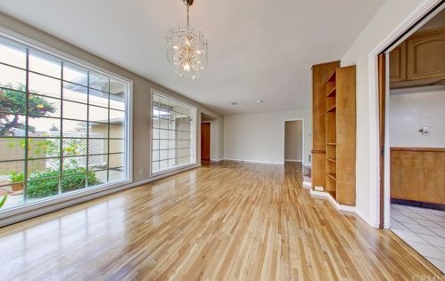 12309 Freeman Ave, Hawthorne CA  90250-0873 exterior