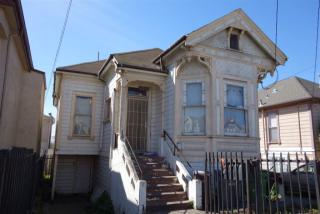 2141 15th St, Oakland, CA 94606-4907