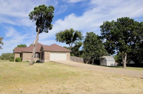 210 Cassidy Dr, Georgetown TX  78628-7143 exterior