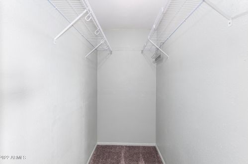 1829 Ardmore Dr, Phoenix AZ  85042-8038 exterior