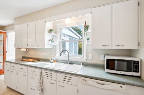 4313 Keating Ter, Madison WI 53711-1563 exterior