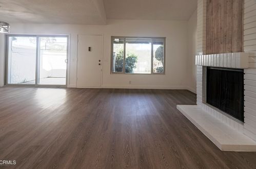 3224 Sunset Ln, Oxnard CA  93035-3942 exterior