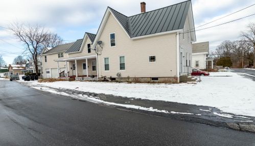 17 Severance St, Unity NH  03743-3101 exterior
