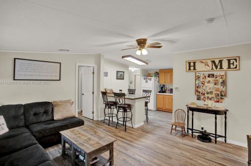 4303 130th St, Belleview, FL 34420-4927