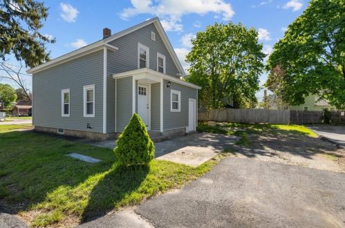 38 Stone St, Coventry RI  02816-6151 exterior