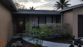 4055 56th Ave, Hollywood FL  33021-1633 exterior