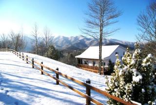 345 Hightop Ln, Andrews, NC 28901-0257