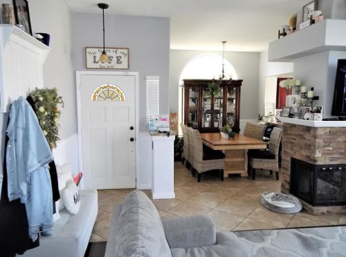 15482 Doheny Ln, Victorville, CA 92394-1589