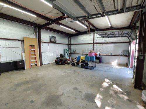 12035 Scott Dr, Dade City FL 33525-5644 exterior