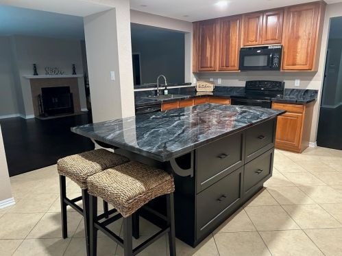 780 New Bridge Dr, Uhland TX  78640-5542 exterior