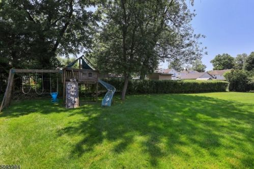 17 Cottage Way, Fanwood NJ  07023-1000 exterior