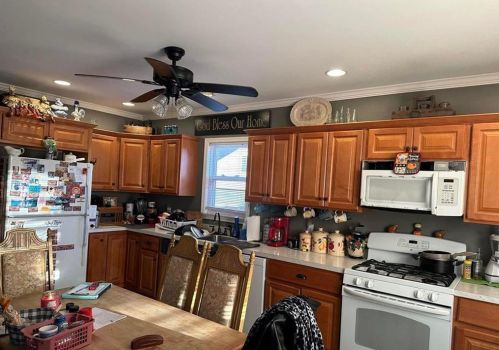 549 Division St, Bangor PA  18013-1805 exterior