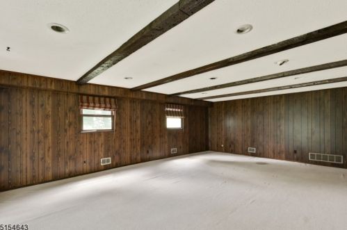 523 Hidden Holw, Scotch Plains NJ  07076-2027 exterior