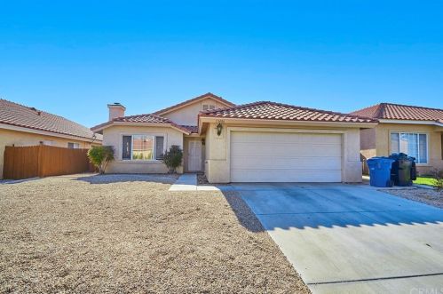 13486 Jubilee Pl, Victorville, CA 92395-7755