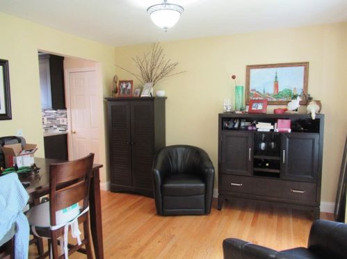 67 Standring St, Cumberland RI  02864-5221 exterior