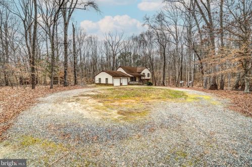 3791 Gardners Rd, Mineral VA  23117-3001 exterior