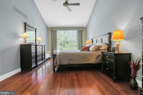 212 Hopewell Dr, Collegeville PA  19426-2852 exterior