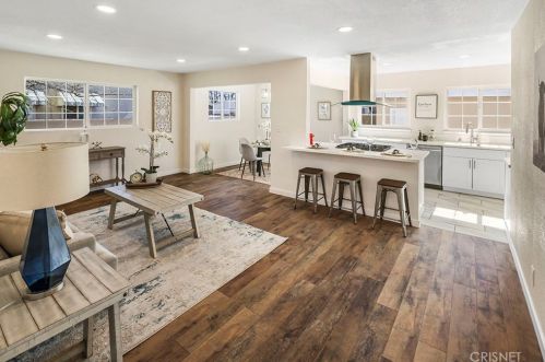 45646 10th St, Lancaster, CA 93534-1473