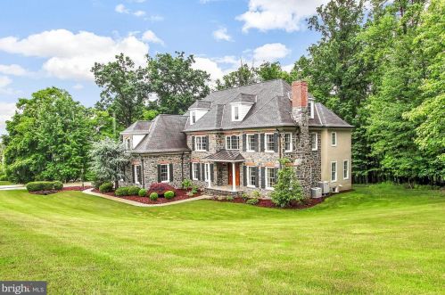 2414 Kensington Way, Harrisburg, PA 17112-6024