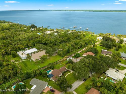 206 York Dr, Cocoa FL  32926-8742 exterior