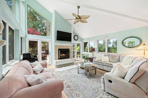 2418 Rancho Cabeza Dr, Santa Rosa CA  95404-2326 exterior