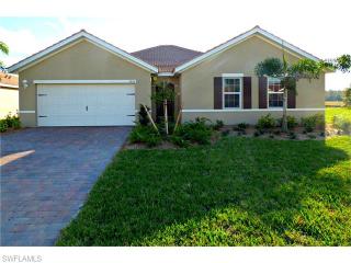3054 Apple Blossom Dr, Alva, FL 33920-4647