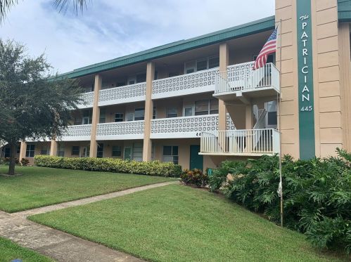 445 32nd Ave, Saint Petersburg, FL 33704-2138