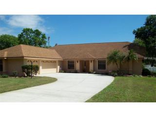 6808 Crescent Lake Dr, Lakeland, FL 33813-4648