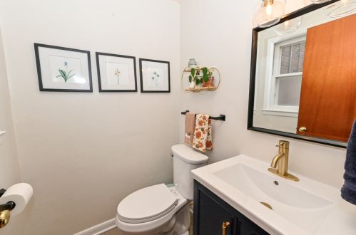 7938 Clarke St, Milwaukee WI 53206-3149 exterior