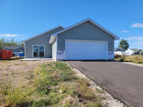 350 Mill St, East Farmington, WI 54020-4363