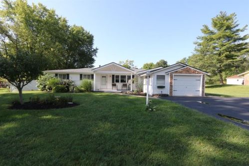 603 Dorgene Ln, Cincinnati, OH 45244-1061