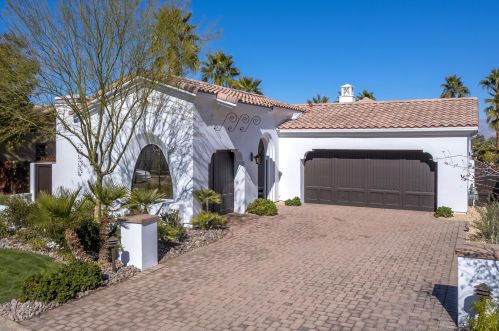 81530 Carboneras, La Quinta CA  92253-8219 exterior