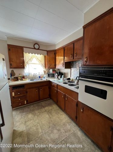 28 Bailey St, Pilesgrove NJ 08098-1013 exterior