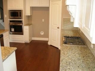 2445 Kingsgate Dr, Oak Point TX  75068-6052 exterior