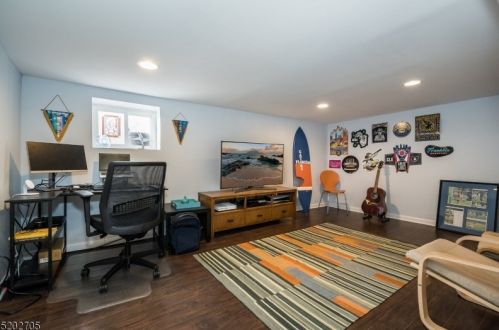 80 Morningside Rd, Verona NJ  07044-1027 exterior