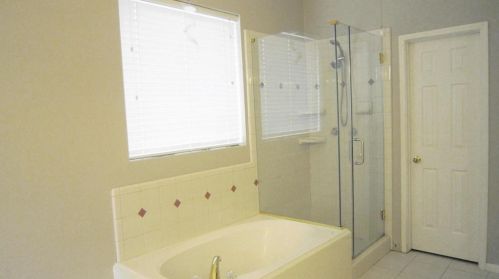 2411 Charter Oaks Ct, Pearland TX  77584-4843 exterior