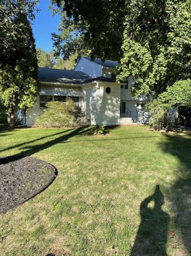 137 Rothenburgh Rd, Poughkeepsie, NY 12603-3281