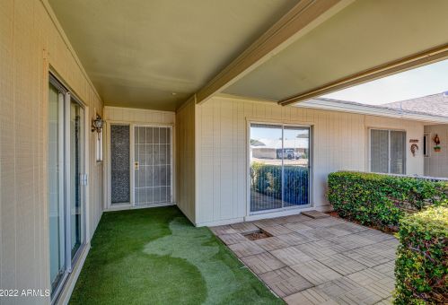 10225 105th Dr, Sun City, AZ 85351-4416