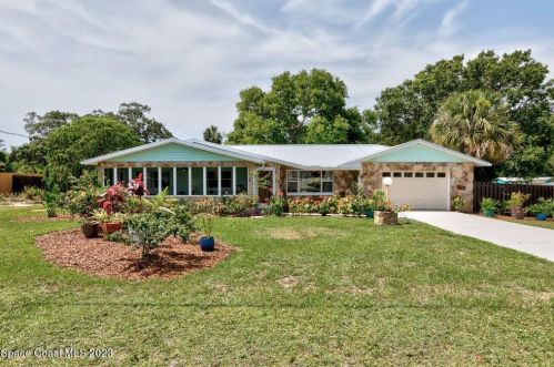 3975 Baldwin Dr, Sebastian, FL 32976-2903
