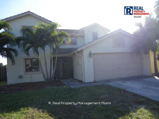 5705 Strawberry Lakes Cir, Lake Worth FL  33463-6503 exterior
