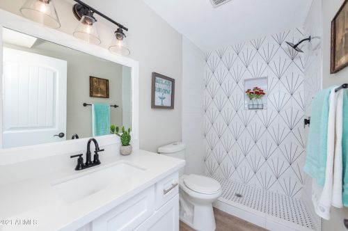 3823 8th St, Phoenix AZ 85048-2067 exterior