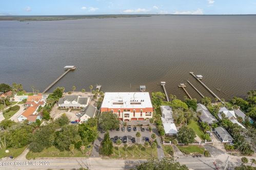 525 Indian River Ave, Titusville FL  32796-3513 exterior