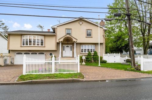 670 Secor Rd, Hartsdale NY  10530-1360 exterior