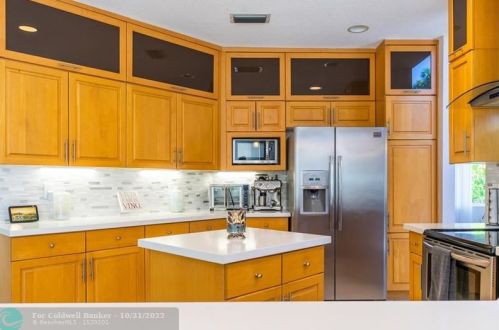 17455 13th St, Hollywood FL  33029-4817 exterior
