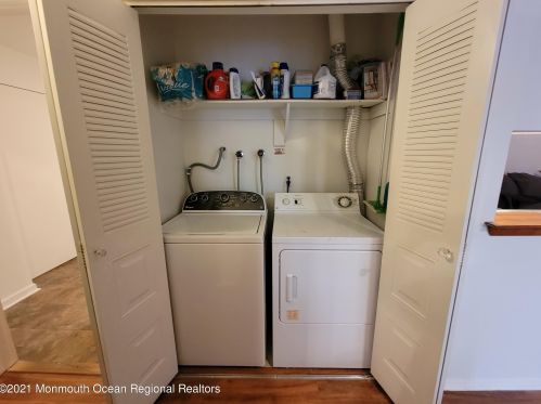 502 Deerfoot Way, Jackson Twp NJ  08527-4002 exterior