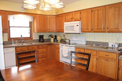 23 Pioneer Pkwy, Fond Du Lac WI  54935-3016 exterior