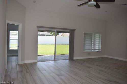 2927 11 Ct, Cape Coral FL  33914-5108 exterior