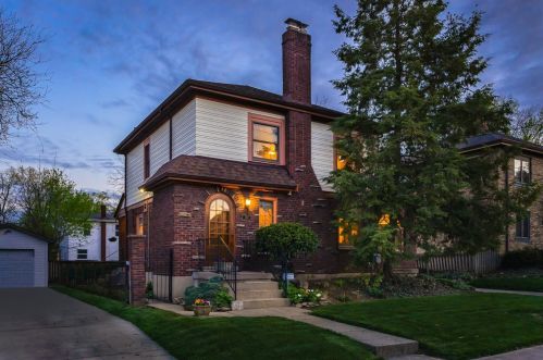1531 Elkton Pl, Cincinnati, OH 45224-2517