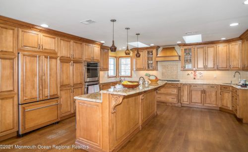 122 Caranetta Dr, Lakewood NJ  08701-3120 exterior